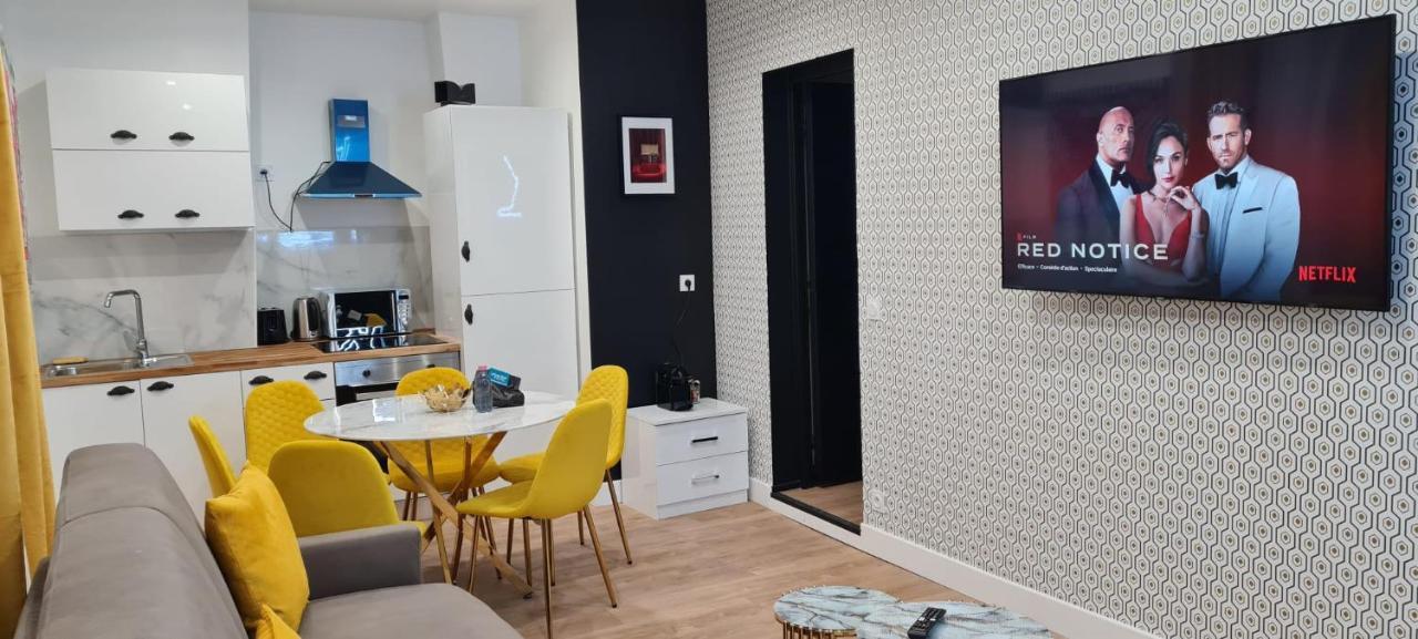 158 - Urban Louis Vuitton Flat In Montorgueil Parigi